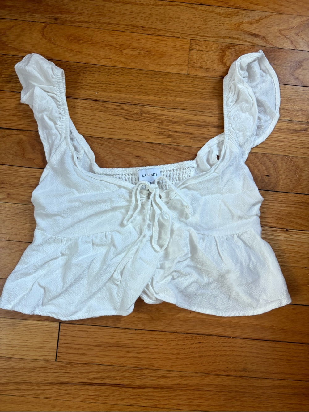 La Hearts White Ruffle Strap Tie-Front Crop Top